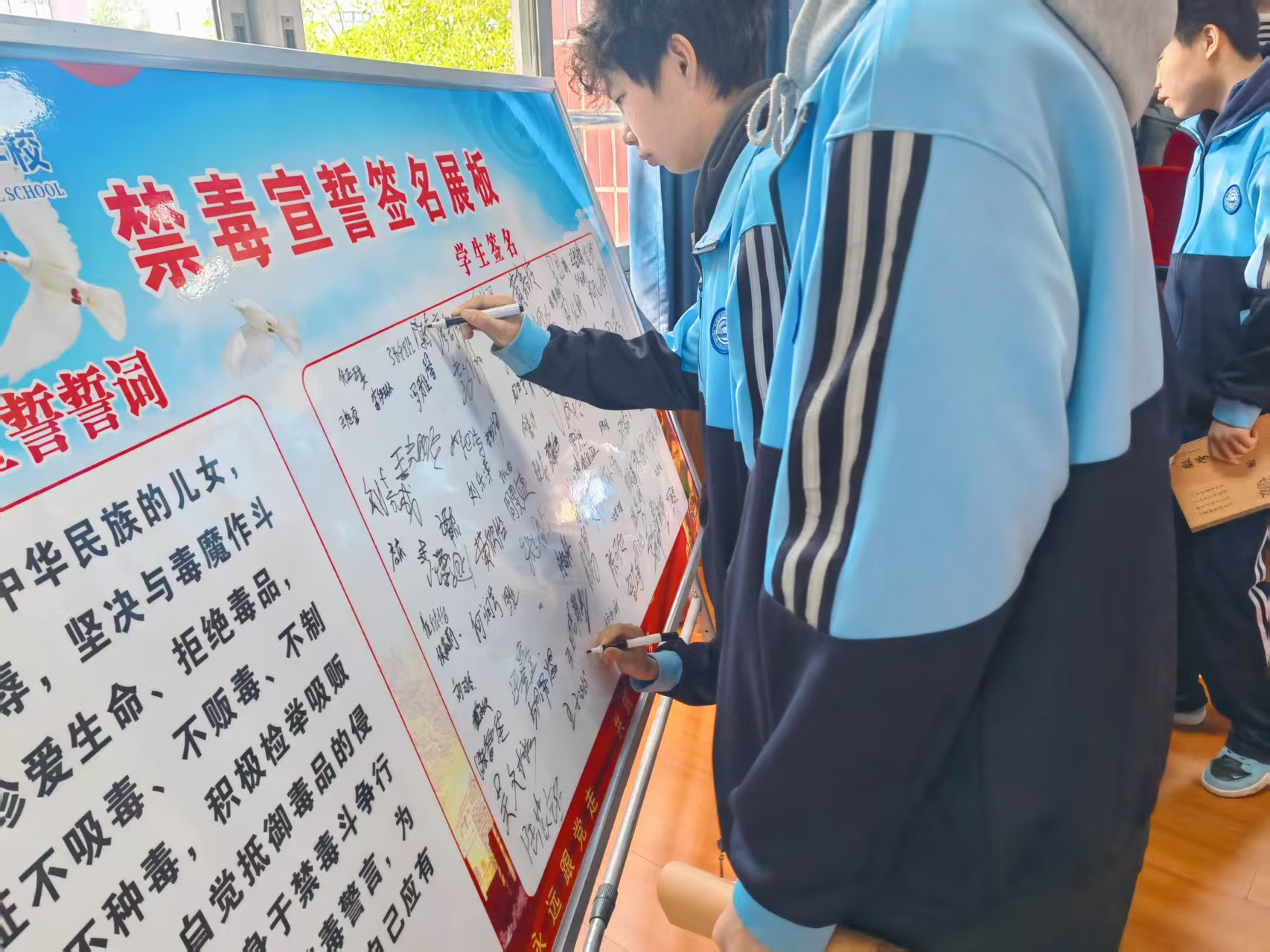 微信图片_20251117163934_567_153.jpg 1763369114020.jpg